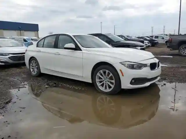 WBA8A3C56JA505154 2018 BMW 3 SERIES-3