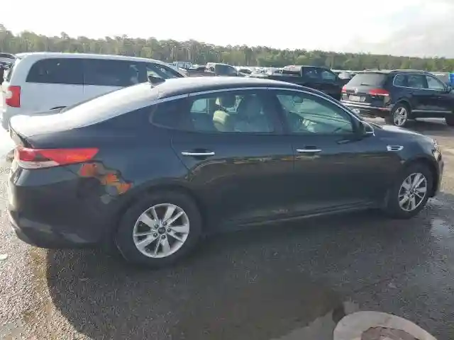 5XXGT4L34JG234662 2018 KIA OPTIMA-2
