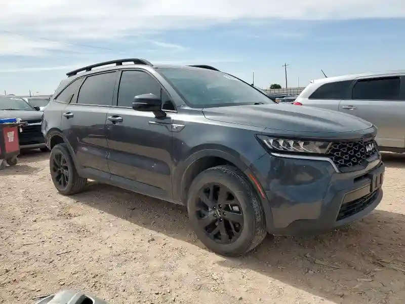 5XYRLDLC4PG170233 2023 KIA SORENTO-3