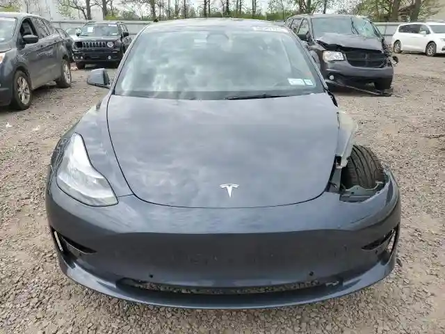 5YJ3E1EB1NF346355 2022 TESLA MODEL 3-4