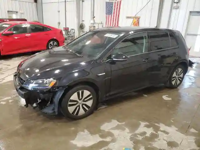 WVWPP7AU1GW912311 2016 VOLKSWAGEN GOLF-0