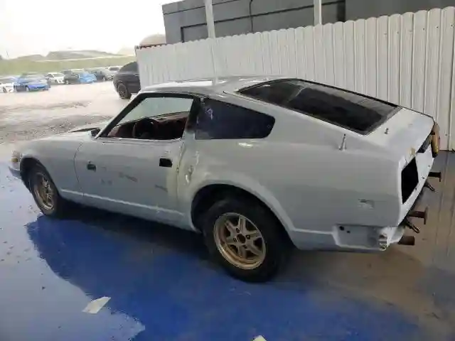 JN1HZ04S5CX431646 1982 DATSUN 280-1