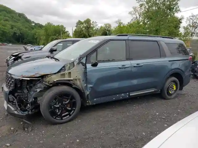 KNDNE5K33S6490347 2025 KIA CARNIVAL S-0