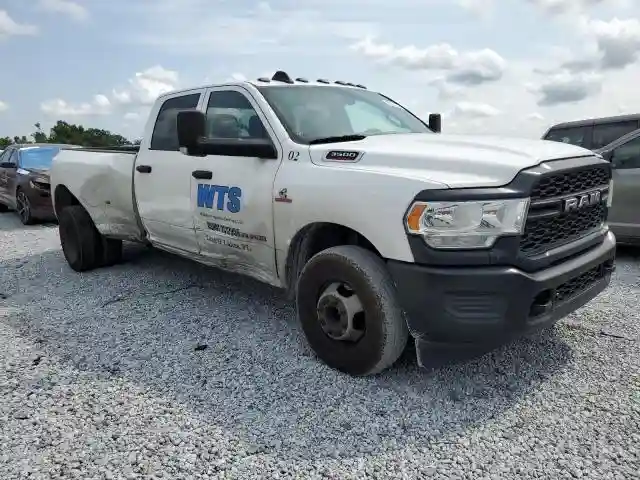 3C63RPGL0KG647077 2019 RAM 3500-3