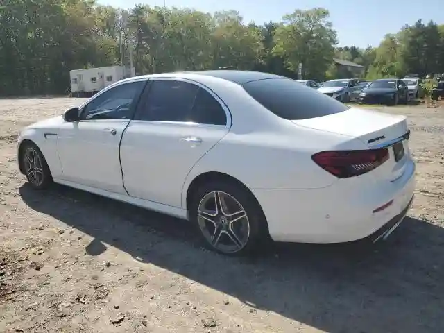 W1KZF8EB0NB021009 2022 MERCEDES-BENZ E-CLASS-1