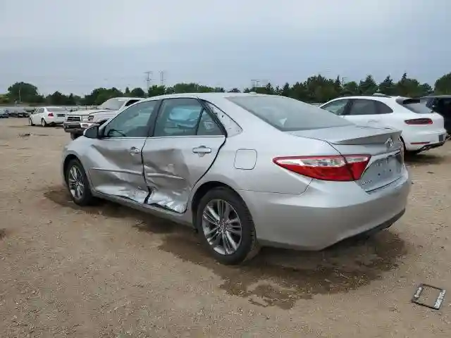 4T1BF1FK2HU452652 2017 TOYOTA CAMRY-1