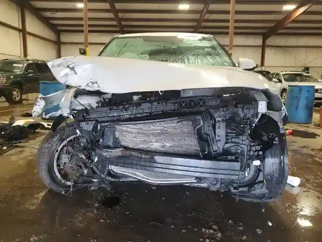 KNDEPCAA2M7137948 2021 KIA SELTOS-4