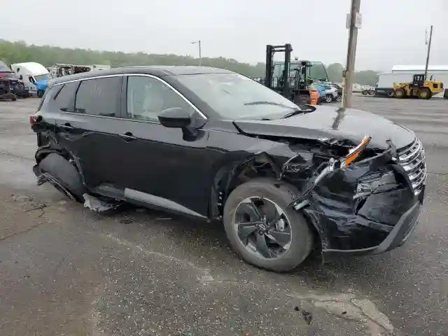JN8BT3BB2RW424827 2024 NISSAN ROGUE-3