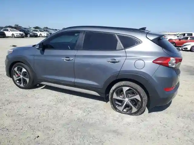 KM8J33A28HU371193 2017 HYUNDAI TUCSON-1