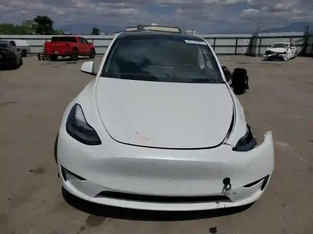 7SAYGDEE4NA022683 2022 TESLA MODEL Y-4