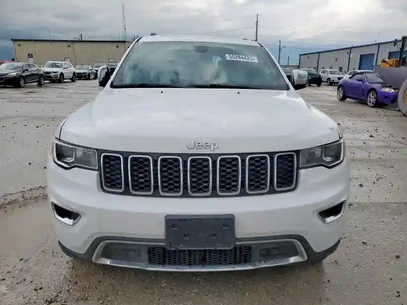 1C4RJFBG2HC683038 2017 JEEP GRAND CHEROKEE-4