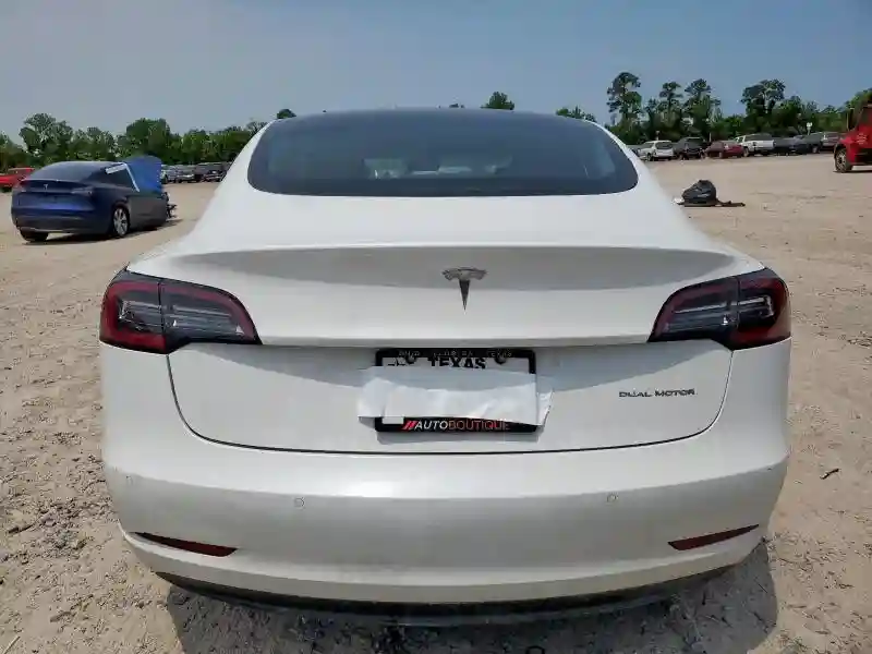 5YJ3E1EA5LF634318 2020 TESLA MODEL 3-5