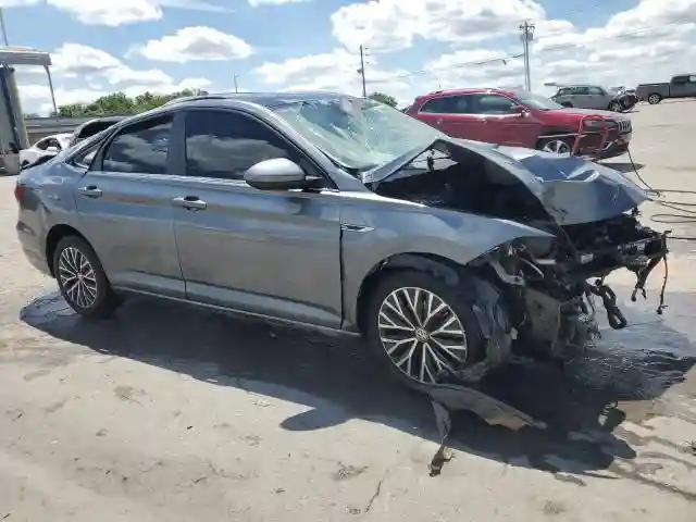 3VWE57BU1KM233527 2019 VOLKSWAGEN JETTA-3