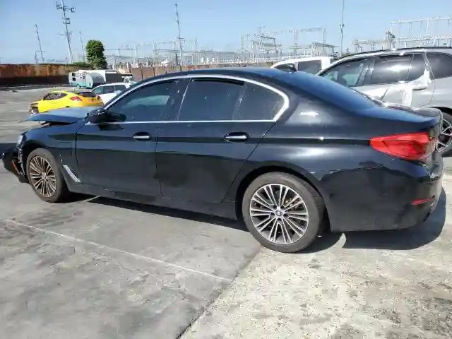 WBAJA9C59JB253348 2018 BMW 5 SERIES-1