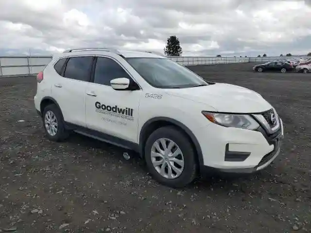 JN8AT2MV5HW015426 2017 NISSAN ROGUE-3