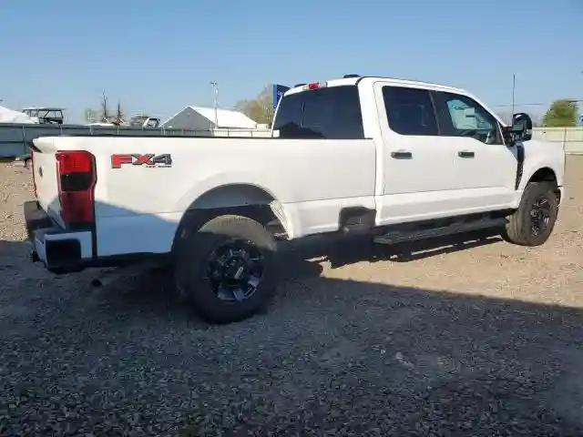 1FT8W2BA7REE43944 2024 FORD F250-2