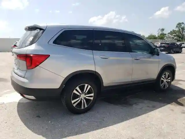 5FNYF5H32JB012845 2018 HONDA PILOT-2