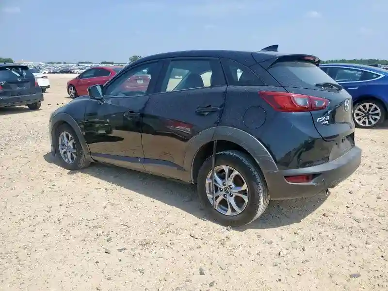 JM1DKFB72K1460962 2019 MAZDA CX-3-1