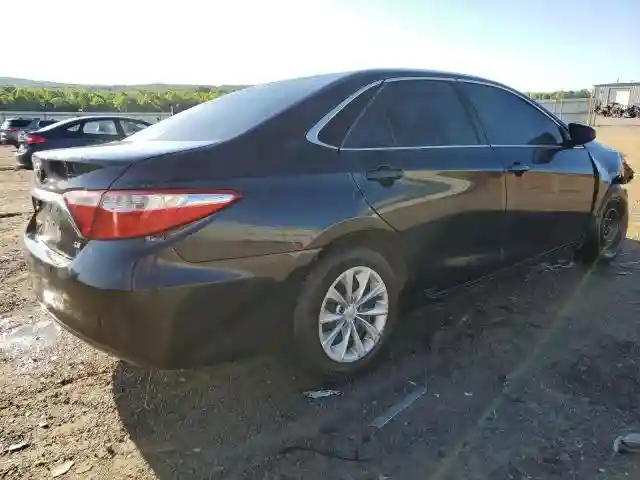 4T1BF1FK2HU673877 2017 TOYOTA CAMRY-2