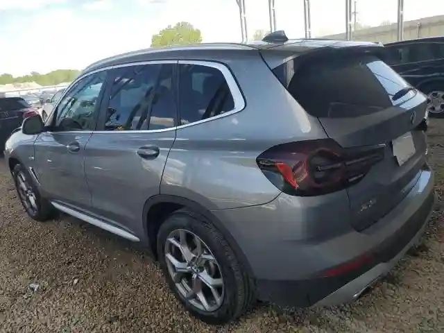 5UX53DP00R9V28011 2024 BMW X3-1
