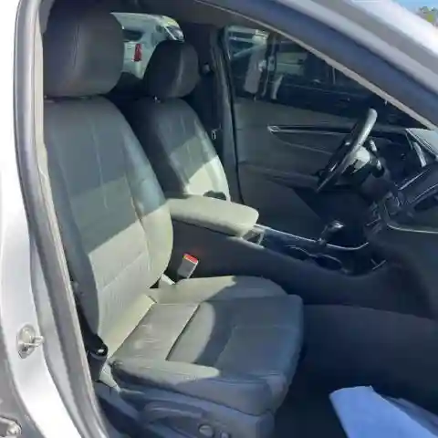 1G11Z5SA4KU116531 2019 CHEVROLET IMPALA-4