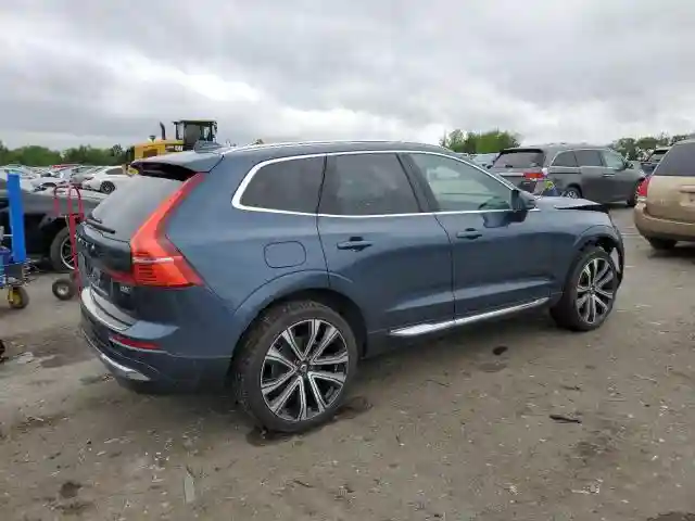 YV4L12RA3P1219649 2023 VOLVO XC60 ULTIM-2