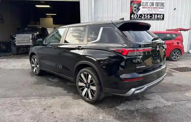 JA4J3VA82SZ017730 2025 MITSUBISHI OUTLANDER-2