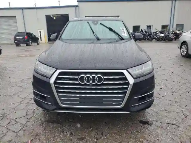 WA1VAAF7XJD037185 2018 AUDI Q7-4