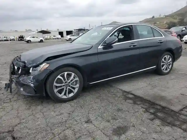 WDDWF4JB9JR389174 2018 MERCEDES-BENZ C-CLASS-0