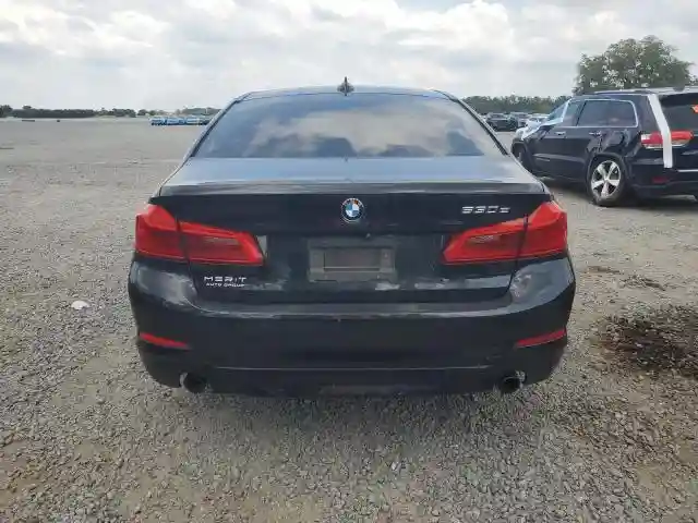 WBAJA9C54JB252799 2018 BMW 5 SERIES-5