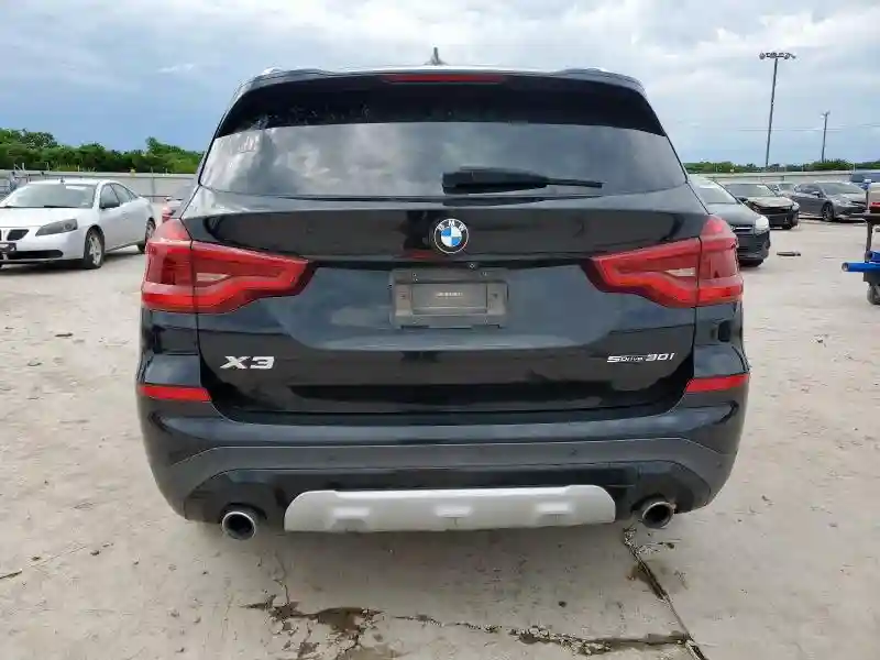 5UXTR7C58KLE88281 2019 BMW X3-5