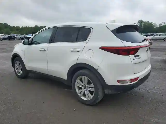 KNDPMCAC1J7395084 2018 KIA SPORTAGE-1
