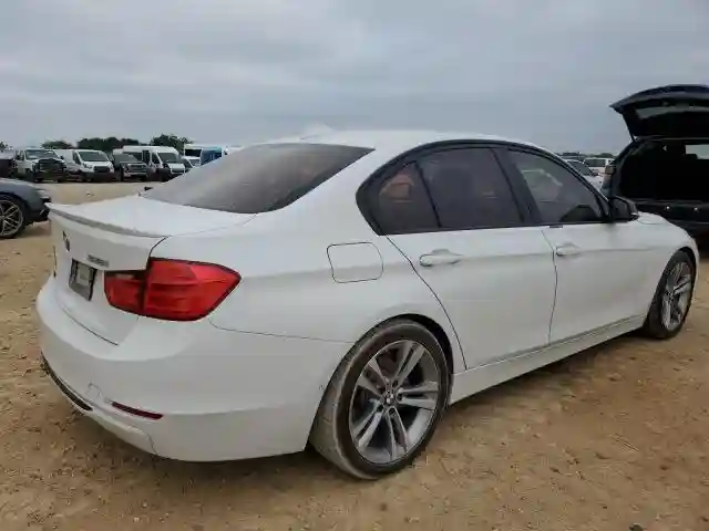 WBA3A5C58FF610732 2015 BMW 3 SERIES-2