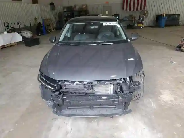 3VW7X7BU8SM033862 2025 VOLKSWAGEN JETTA-4
