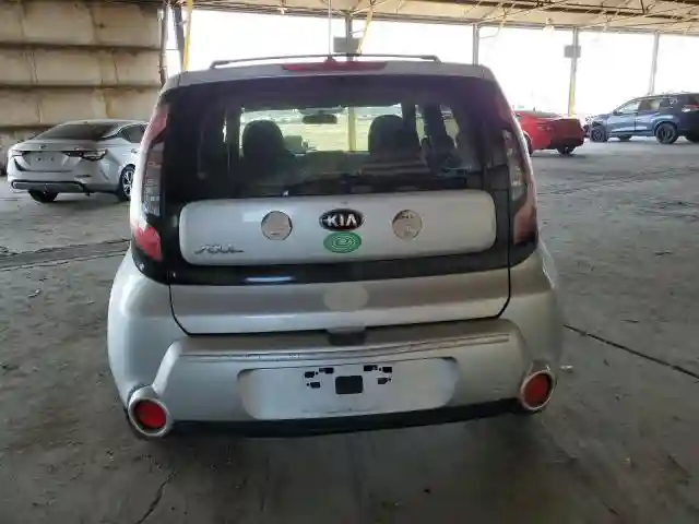 KNDJN2A23F7772042 2015 KIA SOUL-5