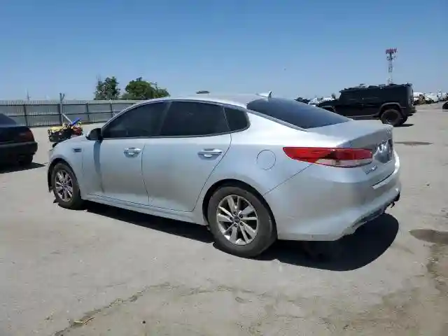 5XXGT4L37JG197736 2018 KIA OPTIMA-1
