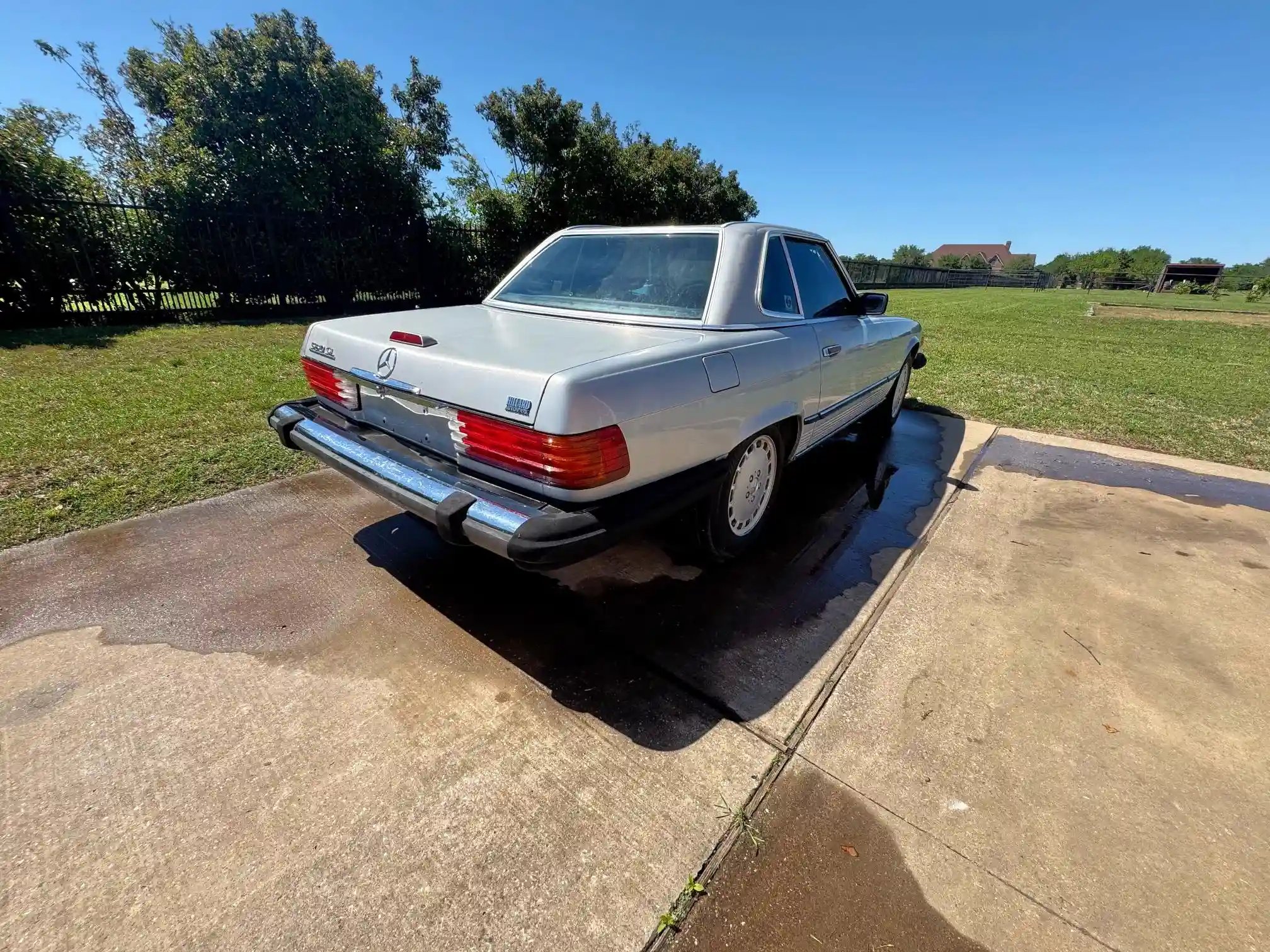 WDBBA48D1JA090936 1988 MERCEDES-BENZ SL-CLASS-3
