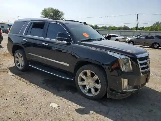 1GYS3BKJ9JR253391 2018 CADILLAC ESCALADE-3
