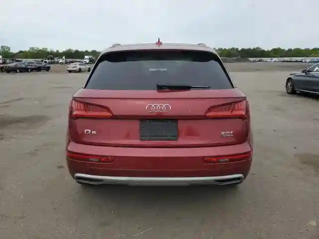 WA1BNAFY4J2097118 2018 AUDI Q5-5