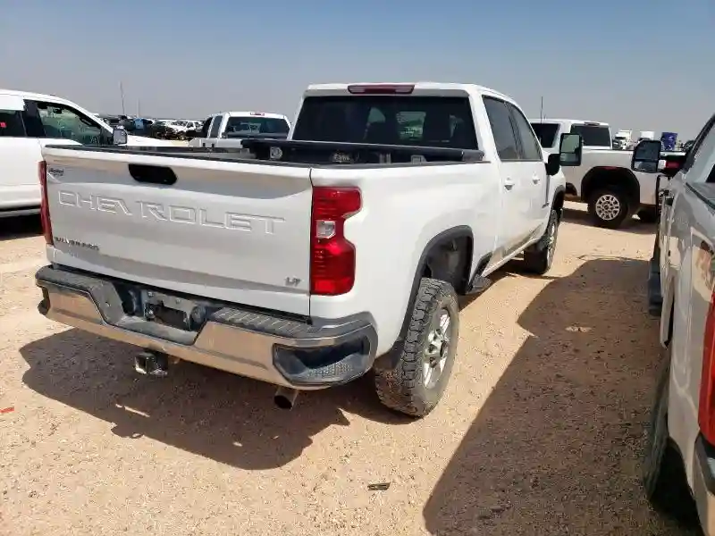 1GC1YNE72NF202374 2022 CHEVROLET ALL MODELS-2