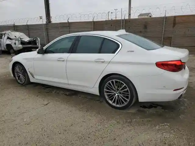 WBAJA9C51JG623288 2018 BMW 5 SERIES-1