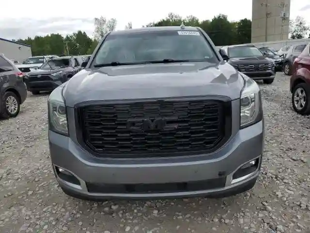 1GKS2CKJ2JR234037 2018 GMC YUKON-4