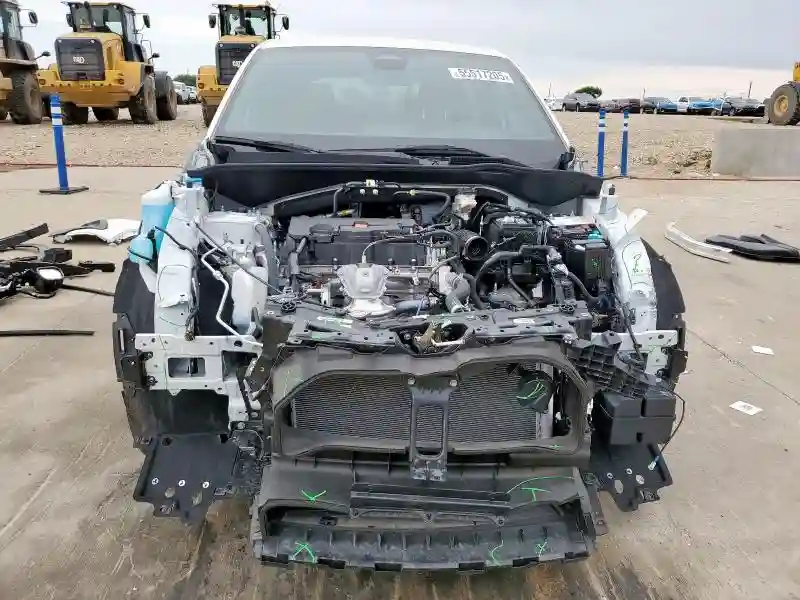 3CZRZ1H51SM725863 2025 HONDA HR-V-4