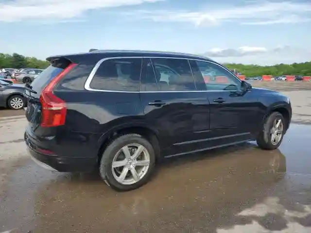 YV4102PK8N1860850 2022 VOLVO XC90-2