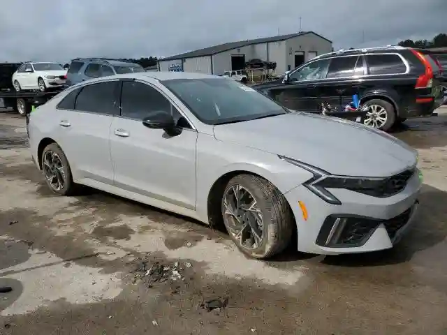 KNAG64J79S5280360 2025 KIA K5-3