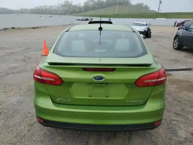 1FADP3J24JL314044 2018 FORD FOCUS-5