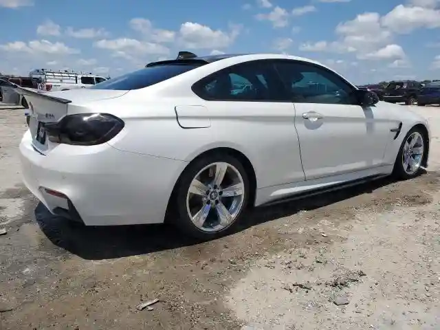 WBS3R9C54HK709716 2017 BMW M4-2