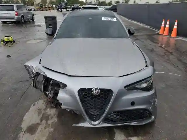 ZARFAMANXM7639885 2021 ALFA ROMEO GIULIA-4