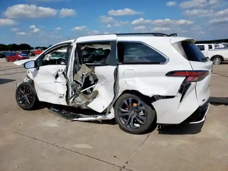 5TDDRKEC9NS102679 2022 TOYOTA SIENNA-1