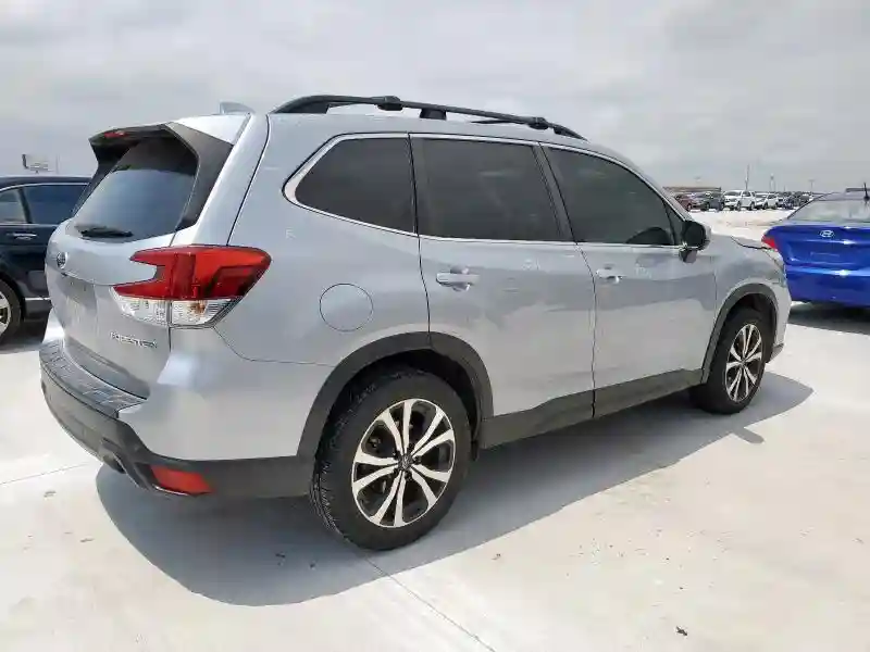JF2SKAUC1LH469568 2020 SUBARU FORESTER-2